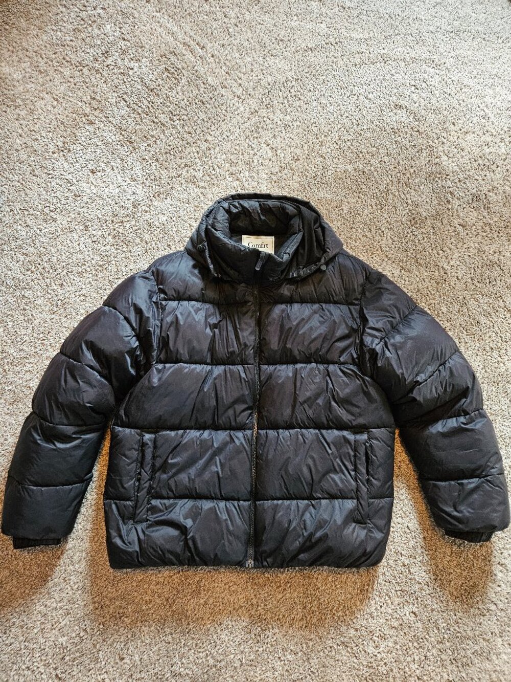 Comfrt Puffer Jacket, Black in color, Unisex, Size Large